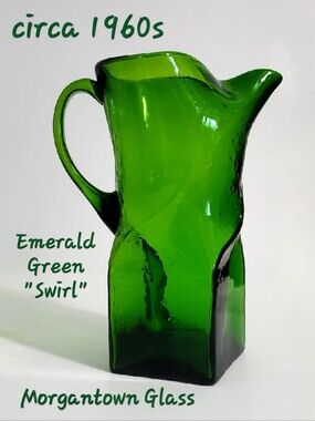 1960s Swirl Emerald Green 80oz Brutalist Square Base Twisted 11" Glass Pitcher
